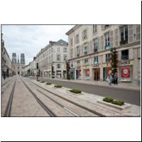 Orleans Rue Jeanne d'Arc.jpg